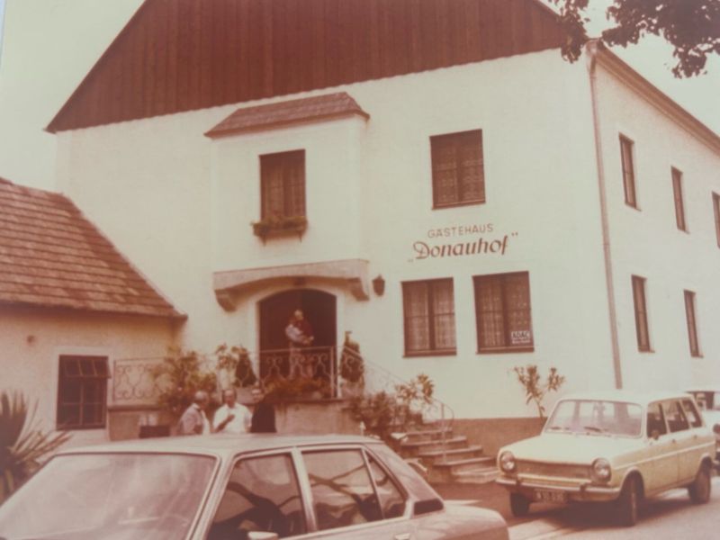 donauhof1978a