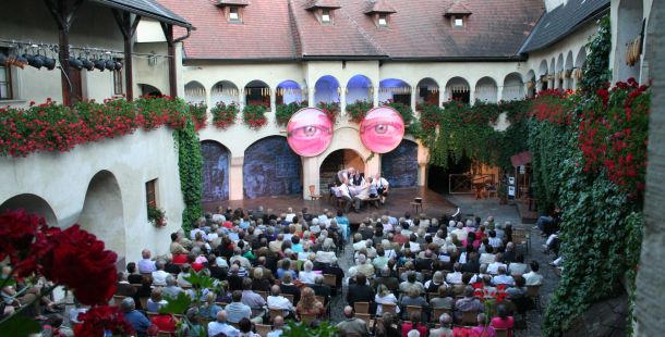 Pauschale Wachaufestspiele